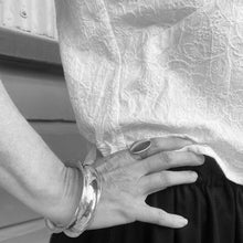 Load image into Gallery viewer, The Tailored Shell Top