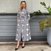 Load image into Gallery viewer, Black and White Dress